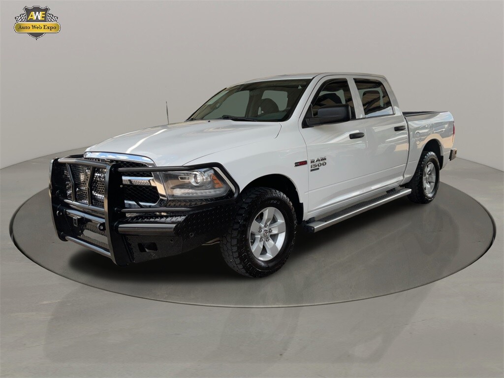 2019 Ram 1500 Classic Tradesman photo 3