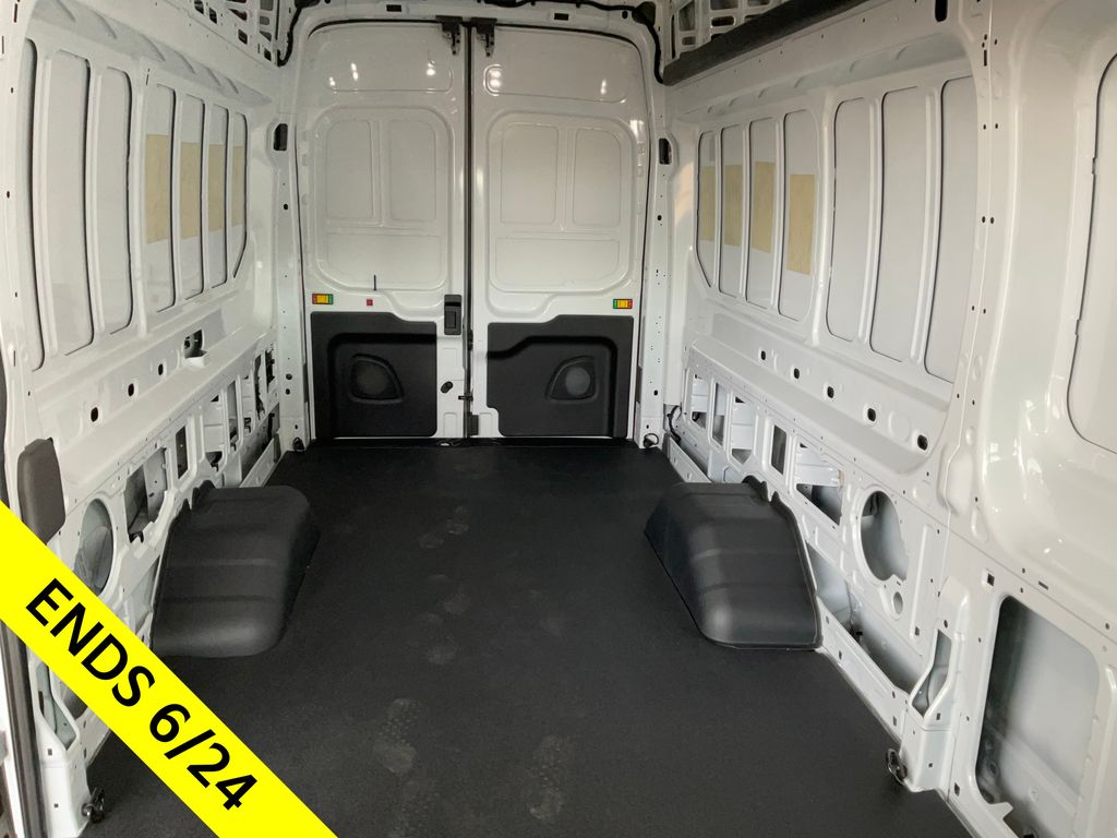 2022 Ford Transit Van Base - Photo 17