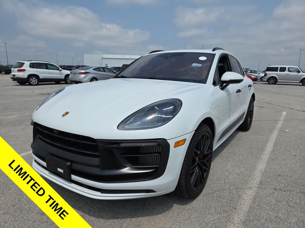 Used 2023 Porsche Macan GTS /PREMIUM PKG PKUS /SPORT CHRONO SUV