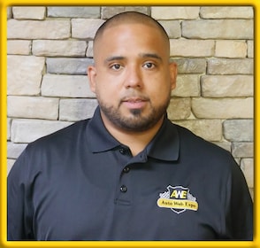 Staff member William Cantarero from ID_ad6cf872f4f8