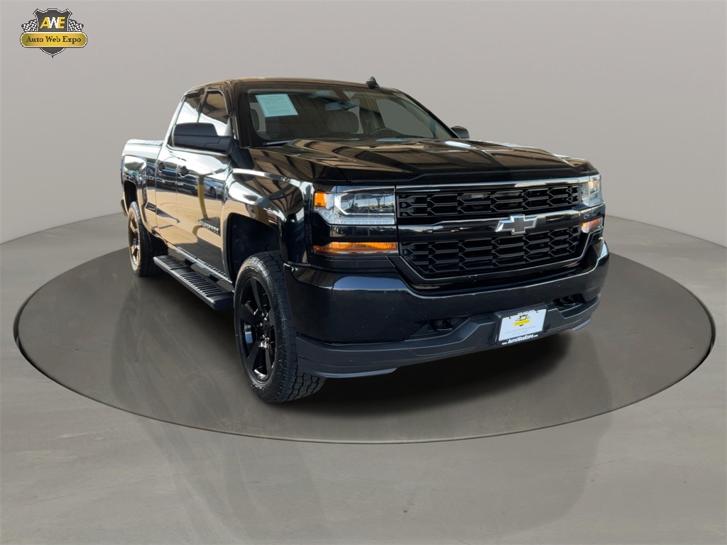 2018 Chevrolet Silverado 1500 Custom