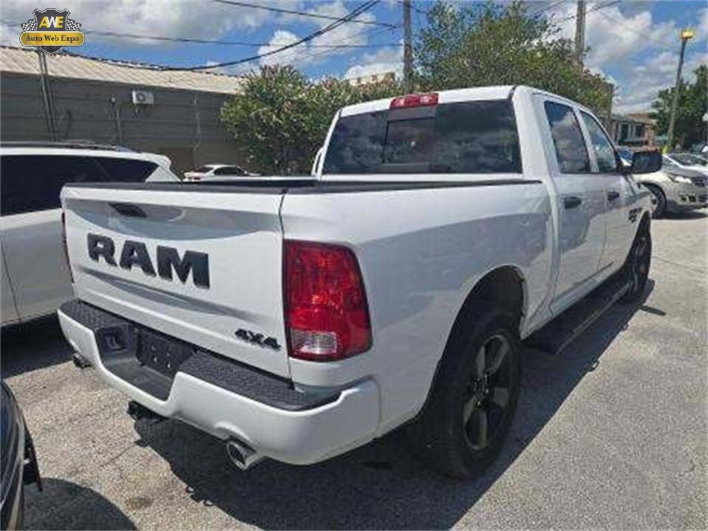 2019 Ram 1500 Classic Express photo 4