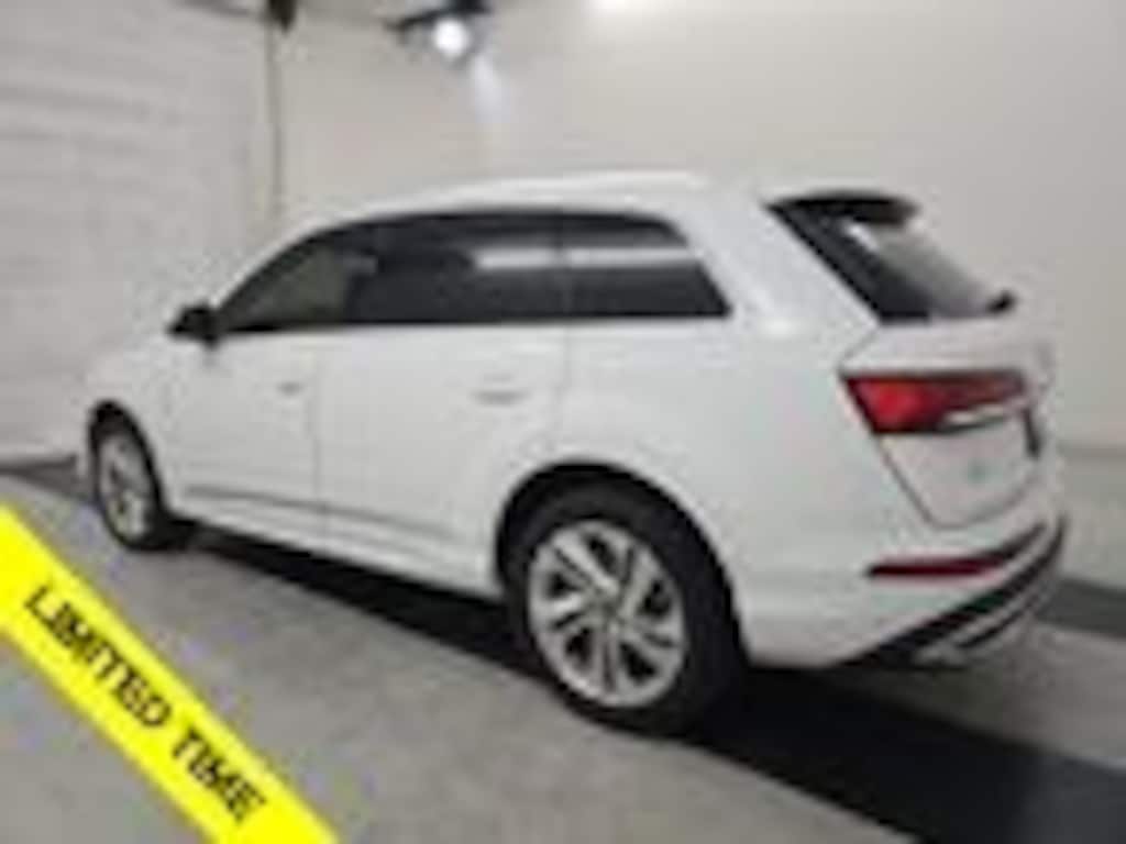Used 2023 Audi Q7 45 Premium quattro SUV
