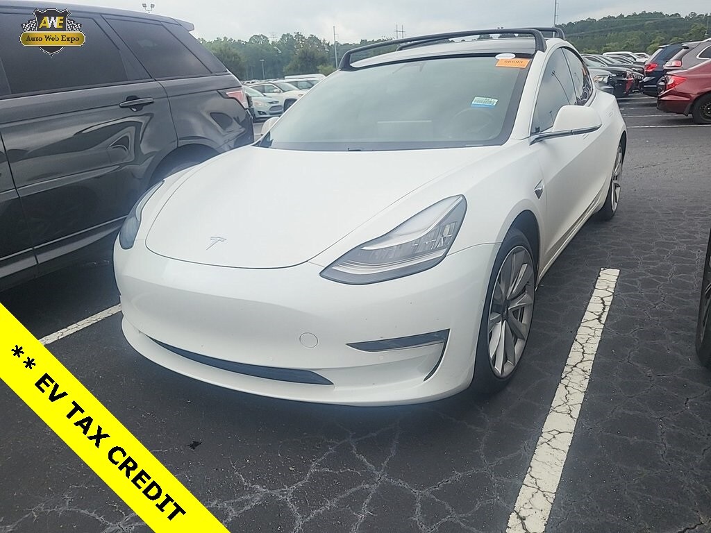 2020 Tesla Model 3 Long Range photo 3