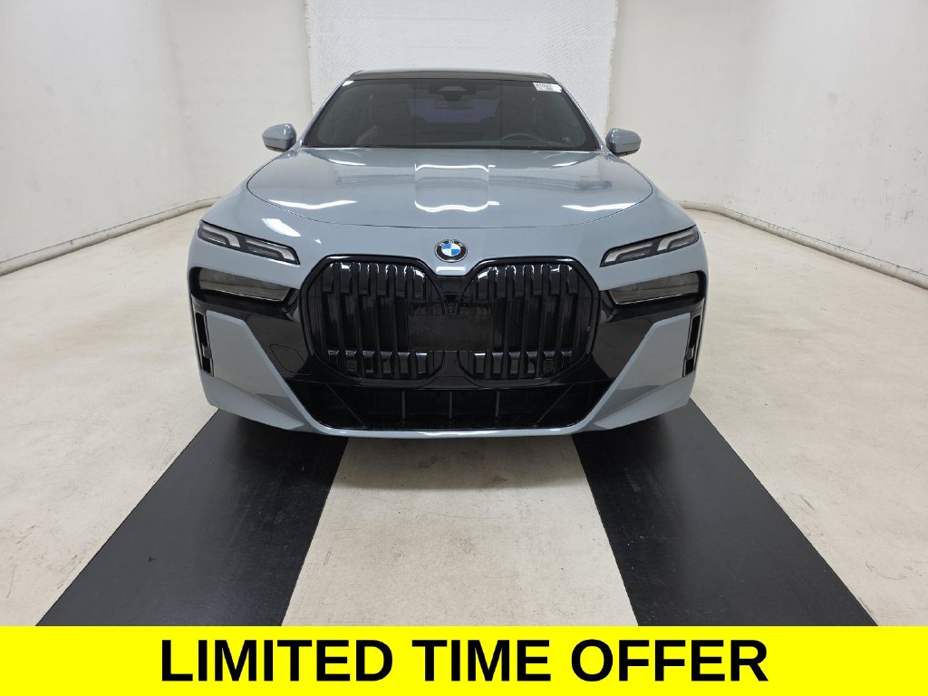 Used 2023 BMW 7 Series 740i /M SPORT PRO /PARKING ASSIST Sedan