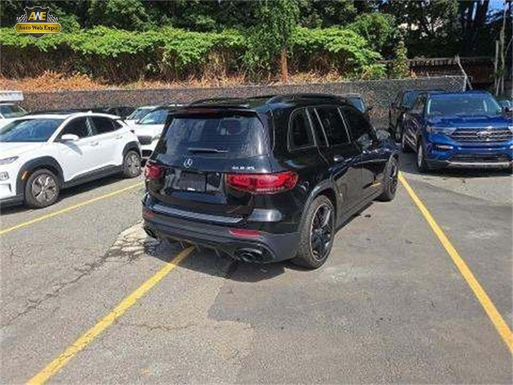 2023 Mercedes Benz GLB 35 AMG 4MATIC photo 3