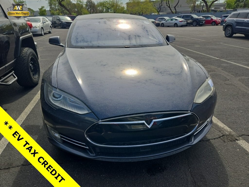 2016 Tesla Model S 70 photo 2