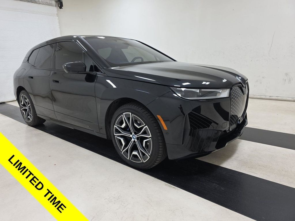 Used 2024 BMW iX xDrive50 /SPORT /LUXURY /DRIVING ASSIST PRO SUV