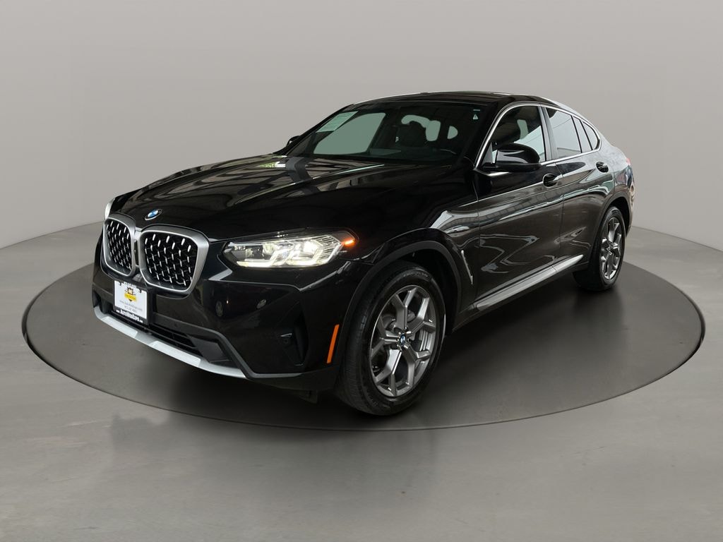 Used 2024 BMW X4 xDrive30i /CONVENIENCE PKG /PARK ASSIST SUV
