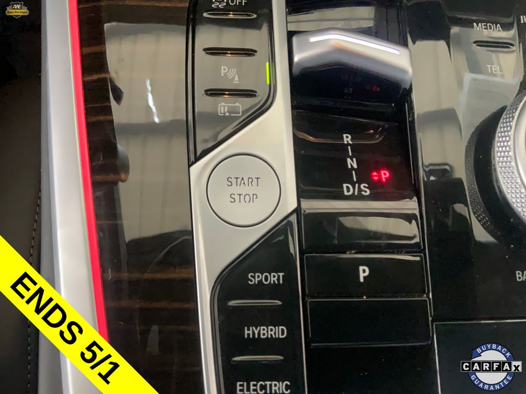 2025 BMW X5 50e - Photo 39