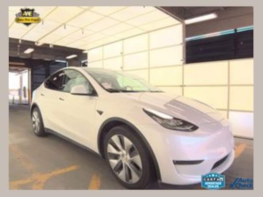 Used 2023 Tesla Model Y Long Range SUV