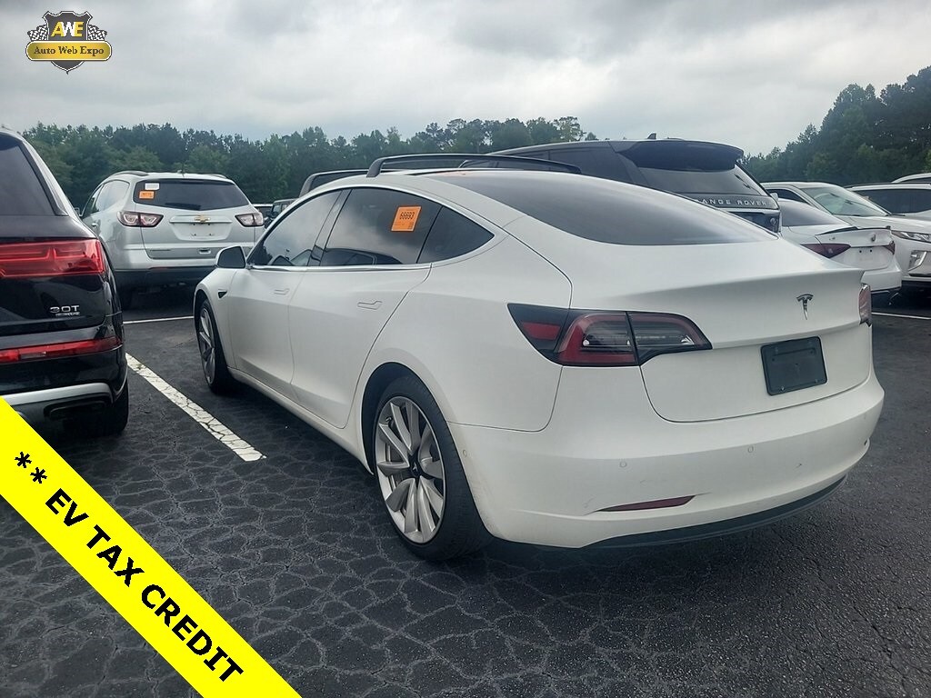 2020 Tesla Model 3 Long Range photo 4