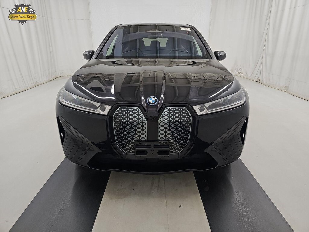 2022 Bmw iX xDrive50i photo 2