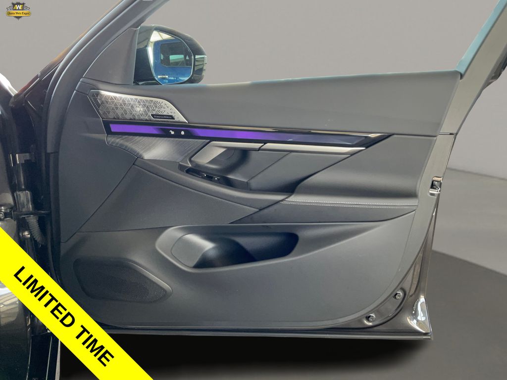 2026 BMW i5 40 - Photo 19