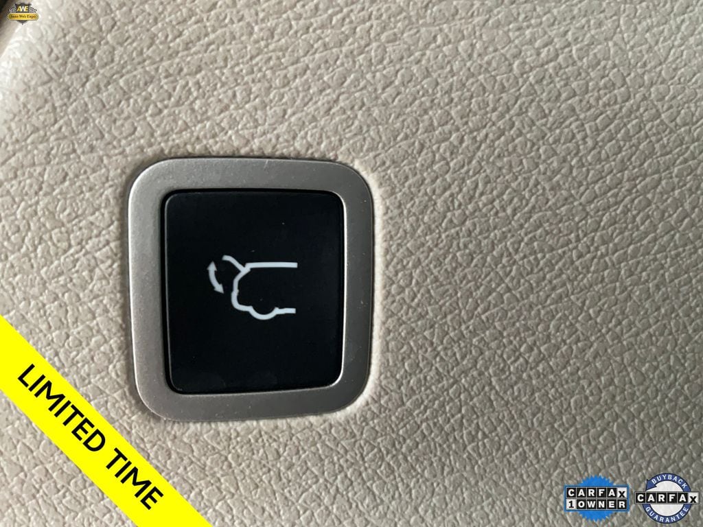 2024 Chrysler Pacifica PHEV Select - Photo 21