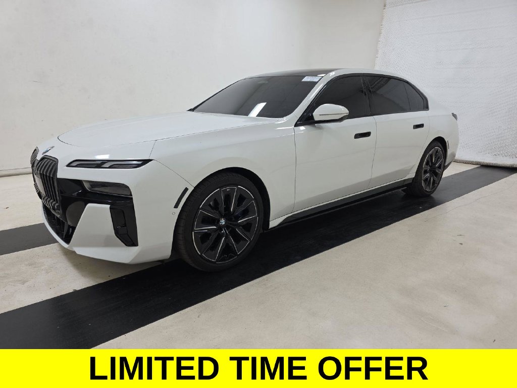 Used 2023 BMW i7 xDrive60 Sedan