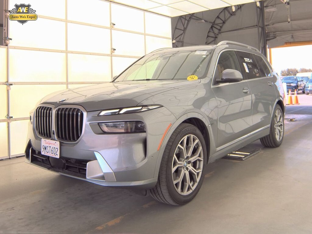 2025 Bmw X7 xDrive40i photo 3