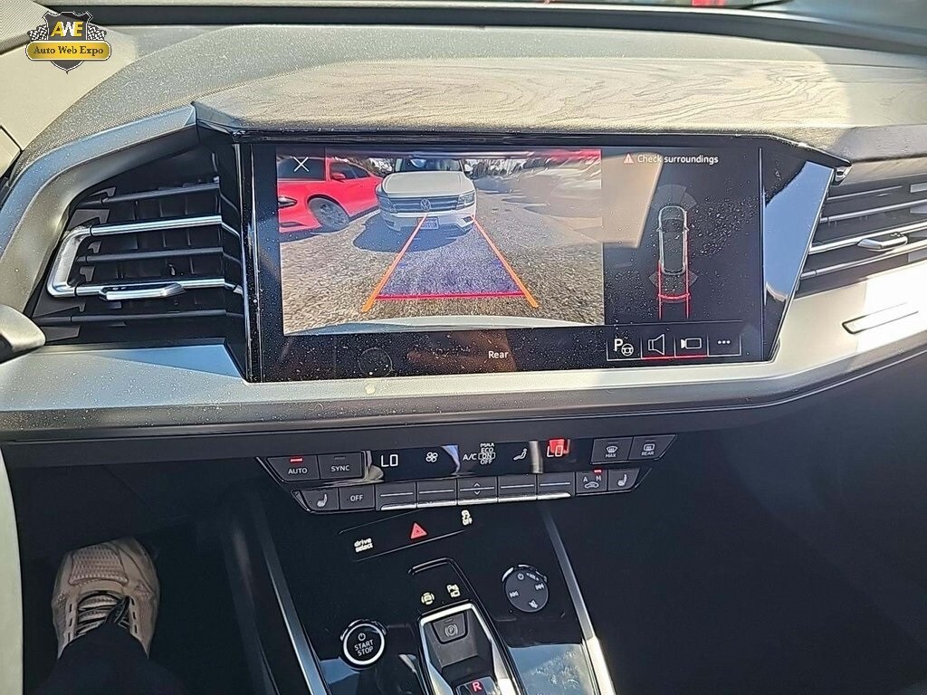 2023 Audi Q4 50 E-tron Premium Plus photo 4