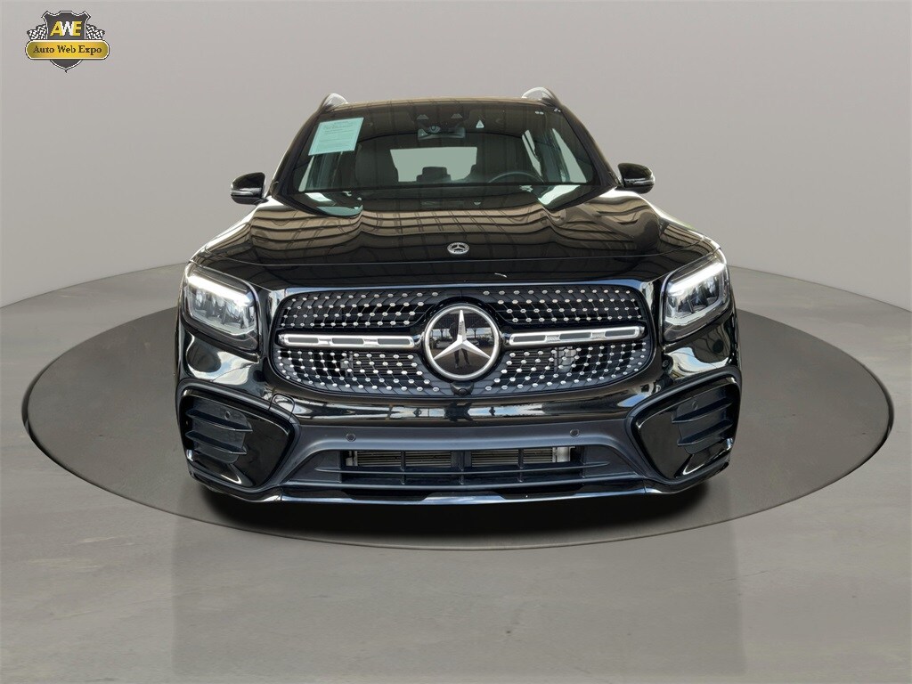 2024 Mercedes Benz GLB 250 photo 2