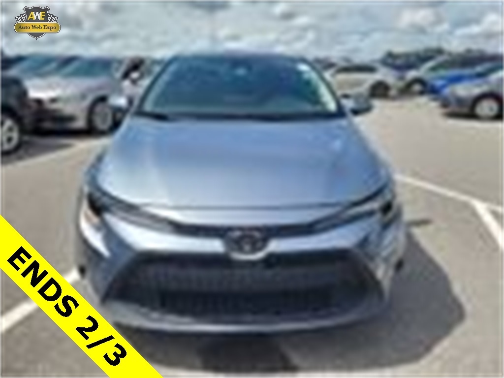 Used 2022 Toyota Corolla LE Sedan