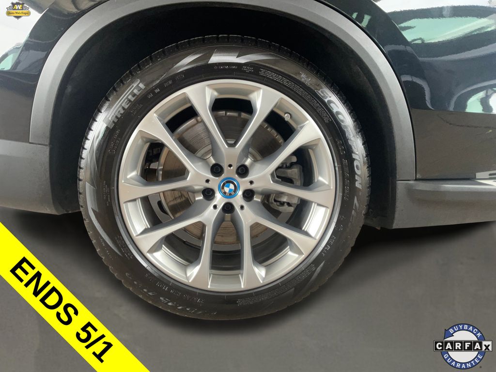 2025 BMW X5 50e - Photo 56