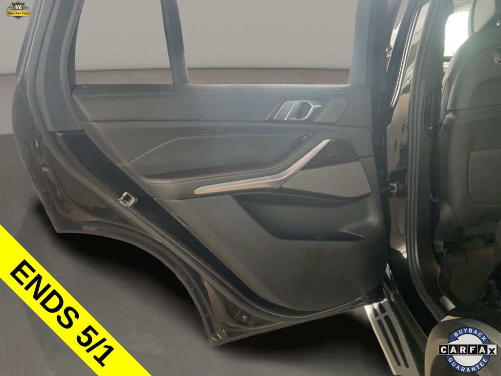 2025 BMW X5 50e - Photo 11