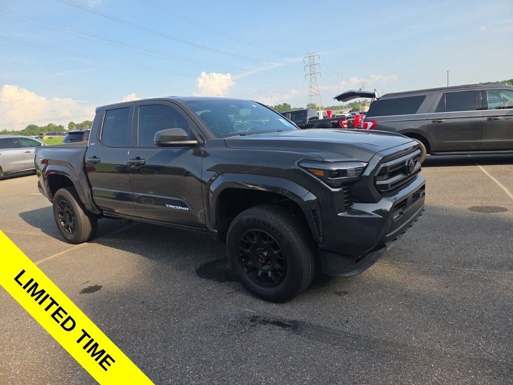 Used 2025 Toyota Tacoma SR5 Truck Double Cab