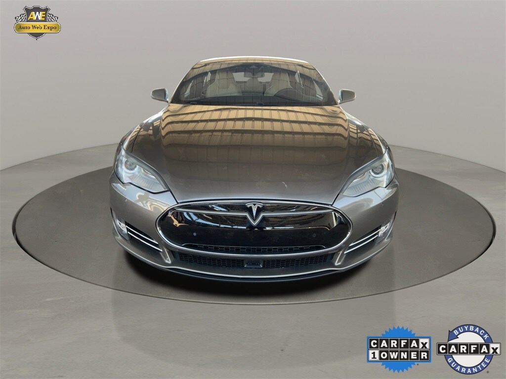 2015 Tesla Model S 85D photo 2