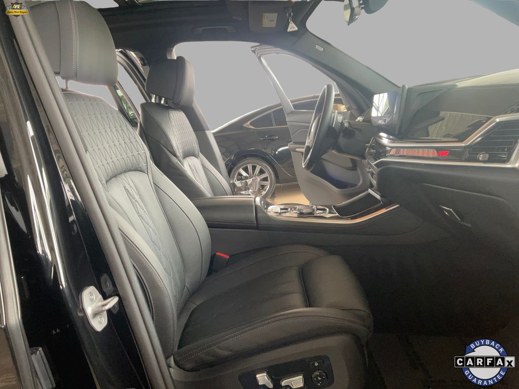 2025 BMW X5 50e - Photo 22