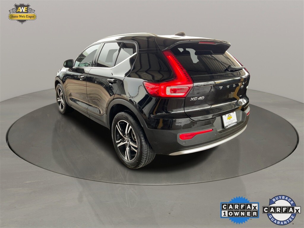2024 Volvo XC40 Core photo 4