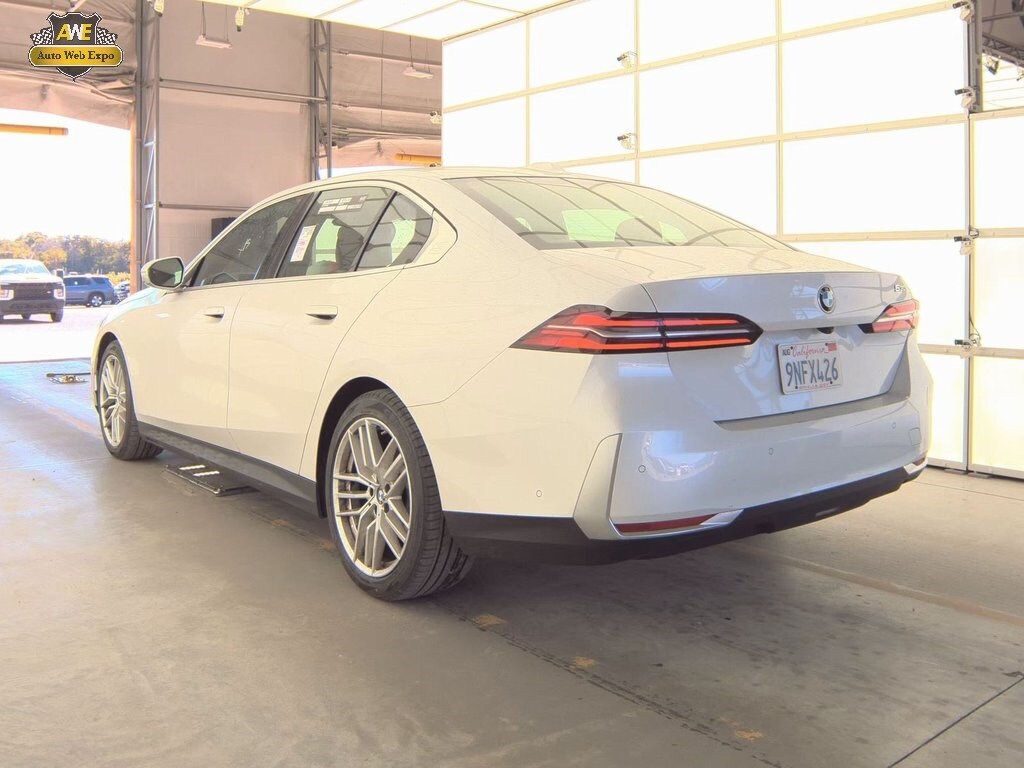 Used 2025 BMW 5 Series 530i /PREMIUM PACKAGE Sedan