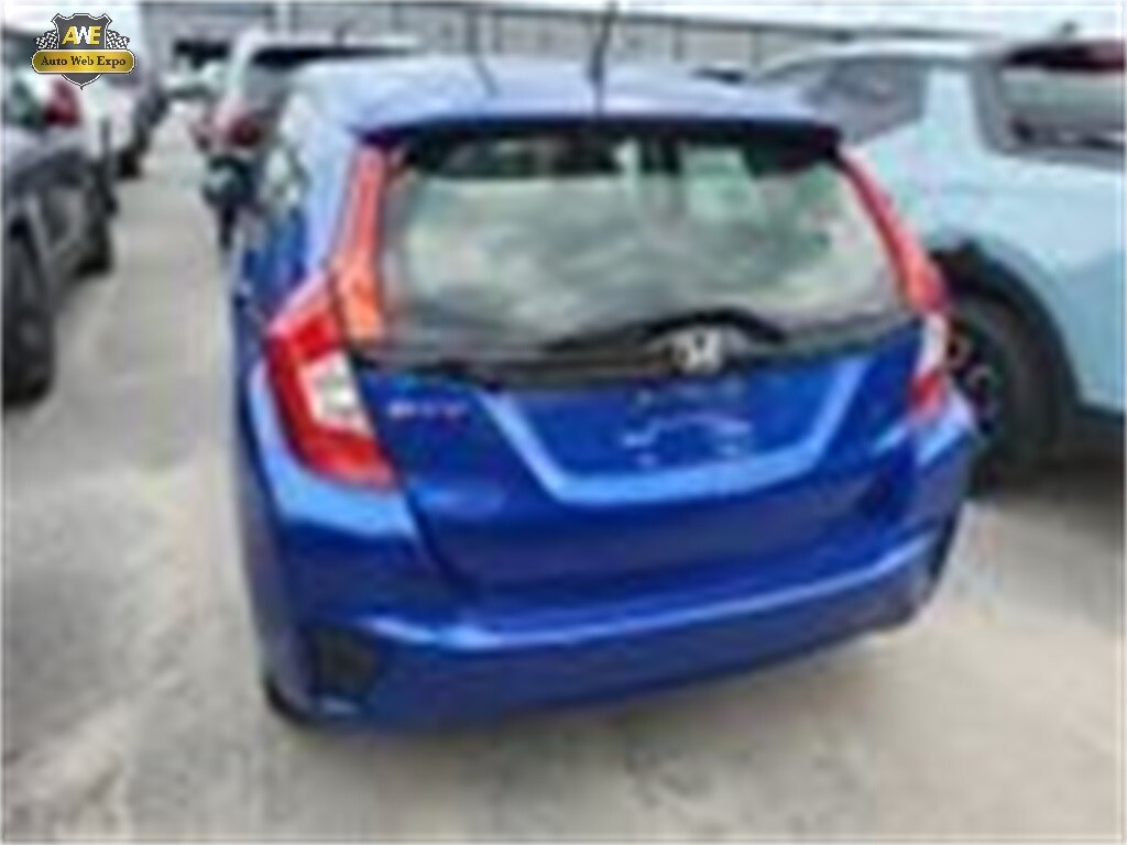 2016 Honda Fit LX photo 4