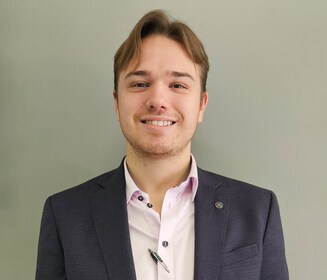 Staff member Phillip Kuburic from ID_c040a1198d17