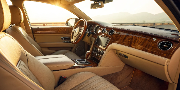 sell-my-luxury-car-online-a-complete-guide-743118-614x307.webp
