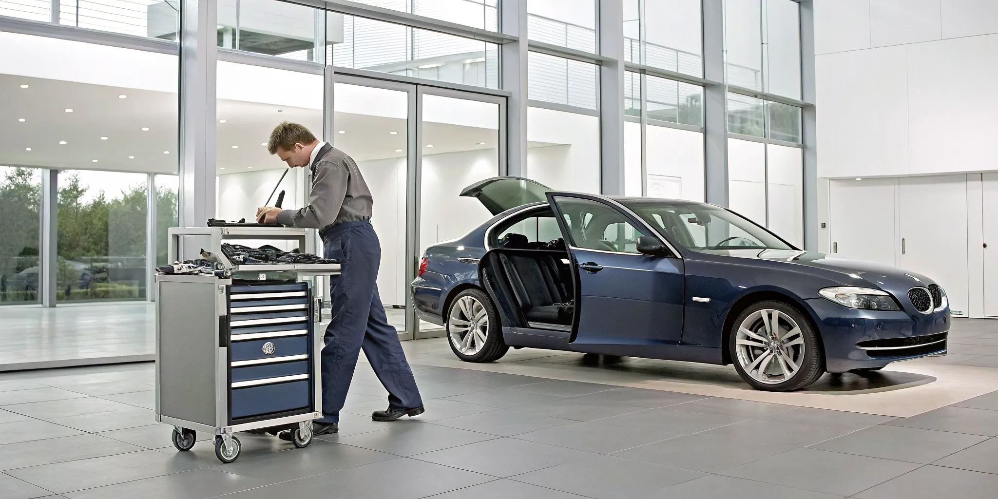 bmw-maintenance-plan-coverage-is-it-worth-it-299590.png