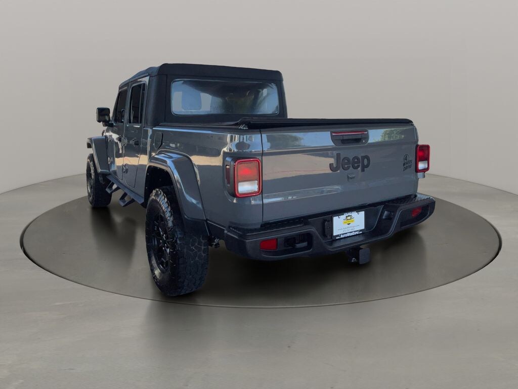 Used 2021 Jeep Gladiator Willys Truck Crew Cab