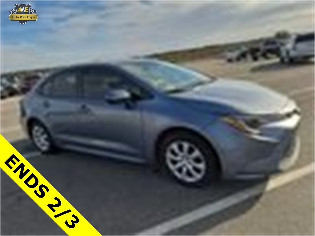 Used 2022 Toyota Corolla LE Sedan