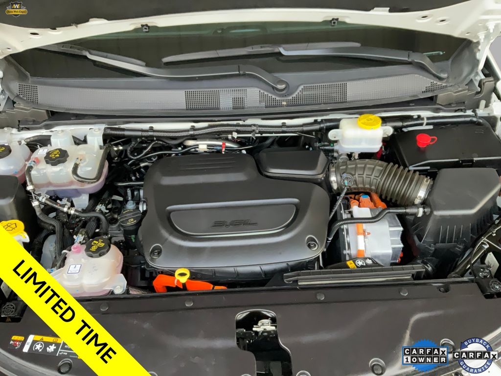 2024 Chrysler Pacifica PHEV Select - Photo 43