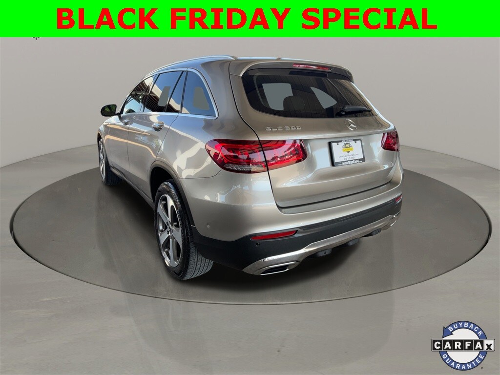 2020 Mercedes Benz GLC 300 photo 4