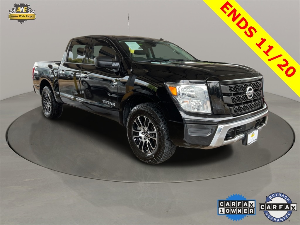 Used 2021 Nissan Titan SV Truck Crew Cab
