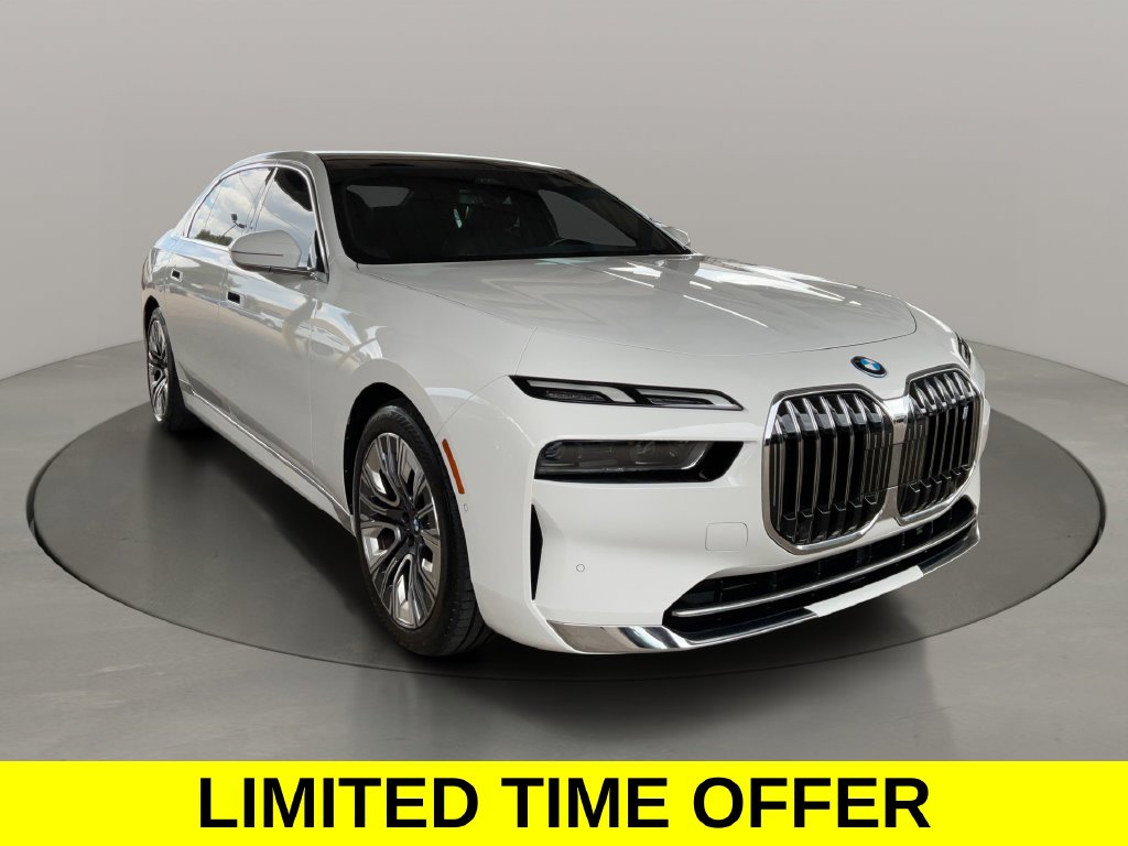 Used 2023 BMW i7 xDrive60 /$120K MSRP Sedan