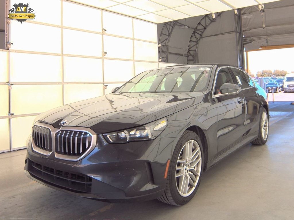 Used 2024 BMW 5 Series 530i xDrive Sedan