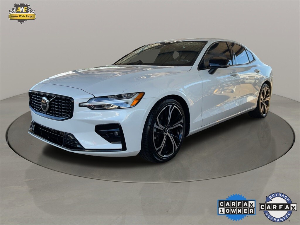 2024 Volvo S60 B5 Core photo 3