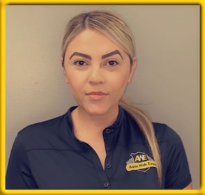 Staff member Amarili Ventura from ID_3945646ca4ba
