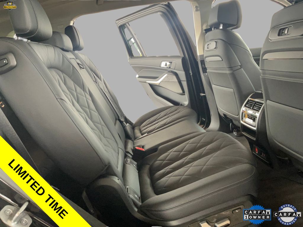 2023 BMW X7 40i - Photo 19