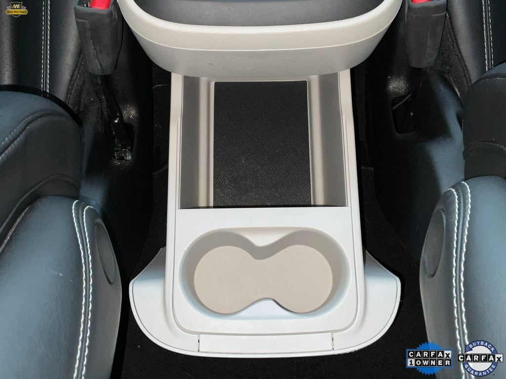2024 Chrysler Pacifica PHEV Select - Photo 23
