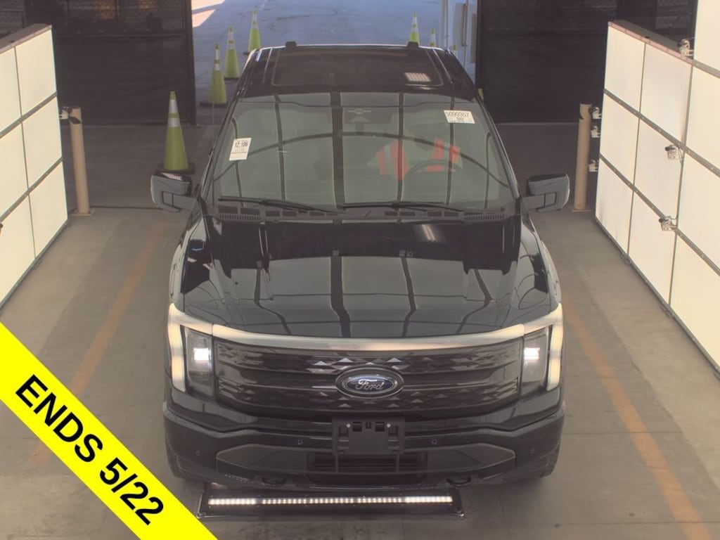 Used 2023 Ford F-150 Lightning Platinum Truck SuperCrew Cab
