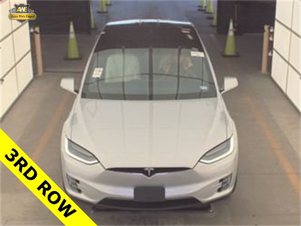 2017 Tesla Model X 100D photo 3