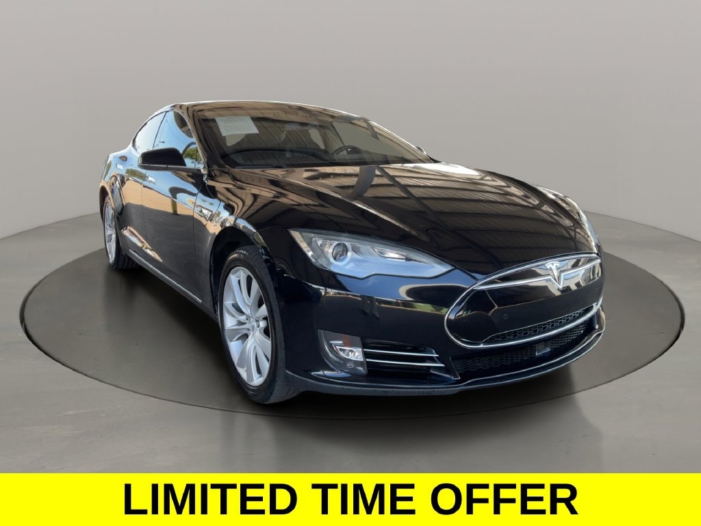 2015 Tesla Model S 70D