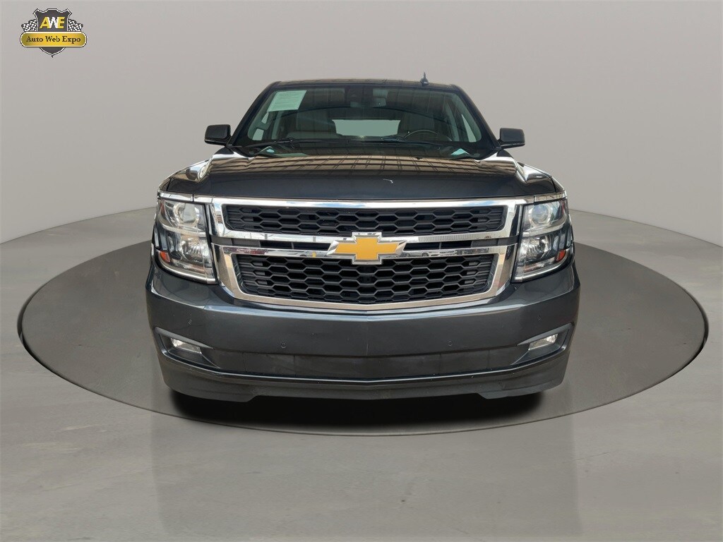 2020 Chevrolet Tahoe LT photo 2